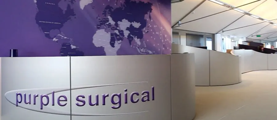 purple surgical banner publicaciones